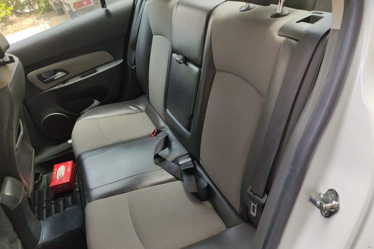 Used Chevrolet Cruze 2012 1.8L SE AT