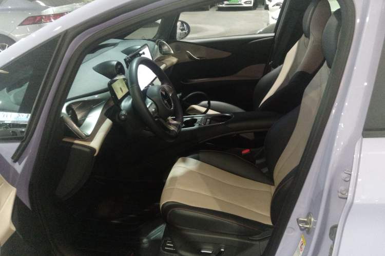 Used BYD Dolphin 2023 420 km Fashion Edition