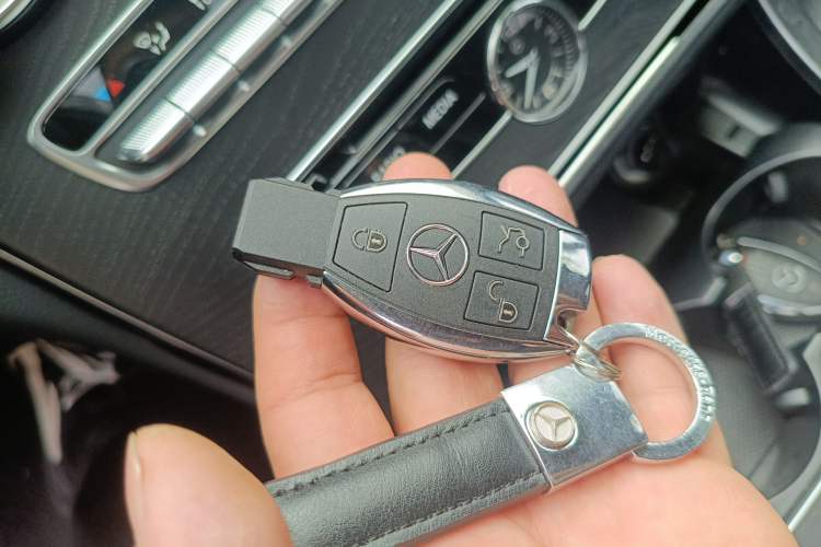 Used Mercedes-Benz C-Class 2018 C 180 L Fashion Edition Sport Version
