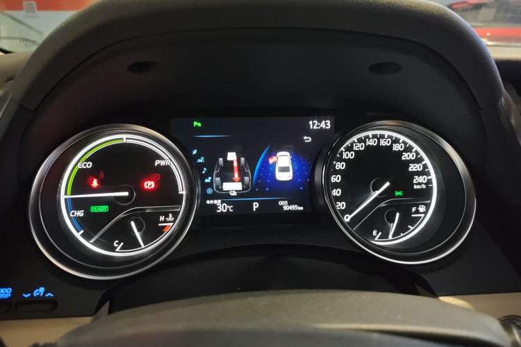 Used Toyota Camry 2019 Dual-Engine 2.5 HG Luxury Edition China VI Standard