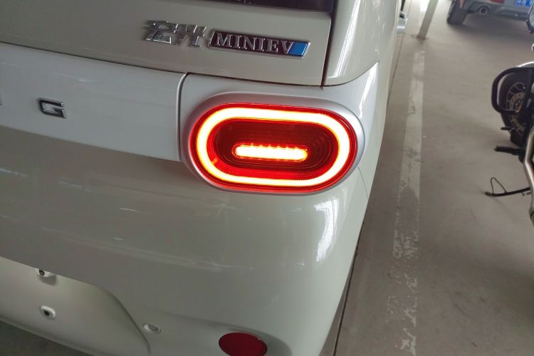 Used Wuling Hongguang MINIEV 2024 3rd Generation 215km Youth Edition
