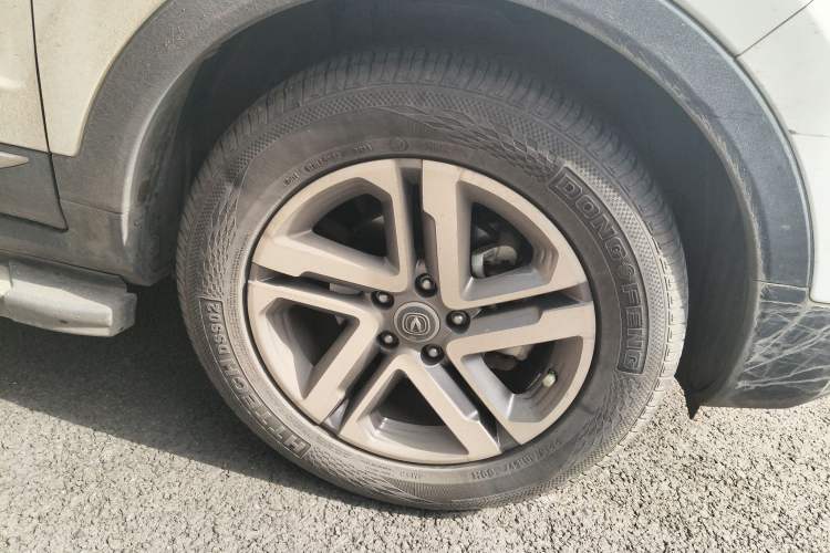 Used CHANGAN CS55 2018 1.5T Manual Colorful Model China V Standard Right Front Wheel Hub