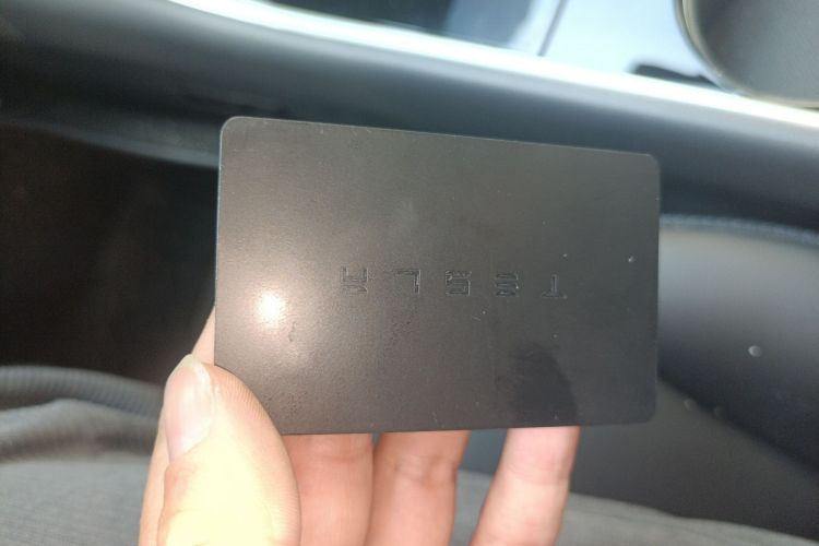 Used Tesla Model Y 2024 Rear-Wheel-Drive Version Vehicle Key