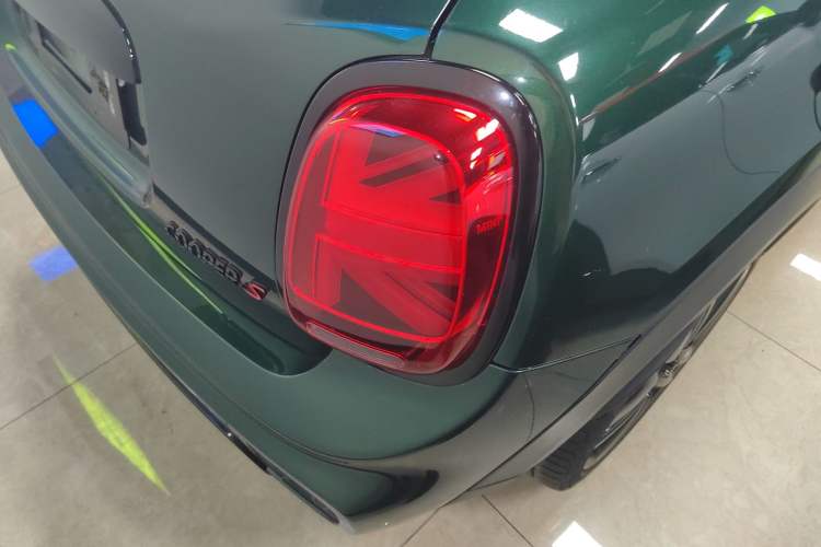 Used MINI MINI 2018 1.5T COOPER Racing Edition Five-Door Version