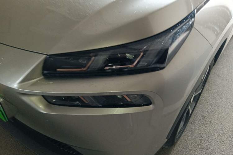 Used AION V 2024 Plus 70 Tech Edition Lithium Iron Phosphate Left Front Headlight