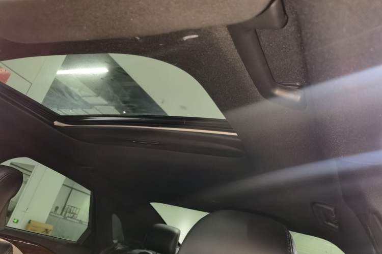 Used Lincoln MKZ 2019 2.0T Luxury Edition China VI
