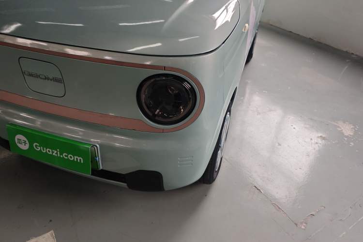 Used Geely Galaxy Panda 2023 Panda Mini 120km Asian Games Edition
