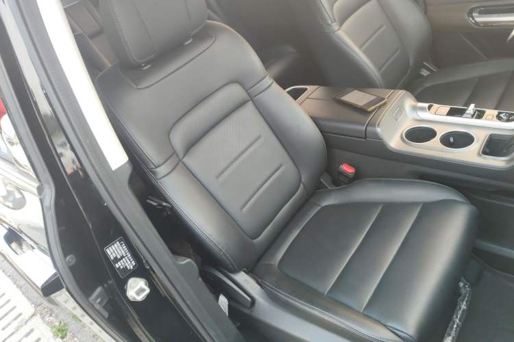 Used GAC Trumpchi E8 2024 Honor Series 2.0L Smart Edition Right Front Seat