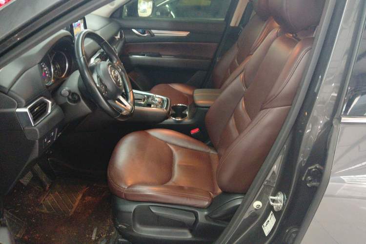 Used Mazda CX-8 2019 2.5L Two-Wheel Drive Luxury Version Left Front Seat