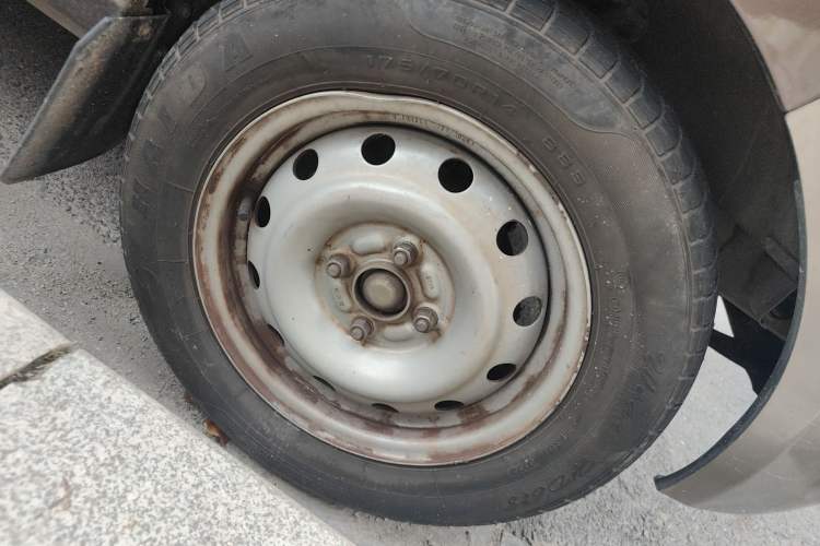 Used Jinbei Hiace X30 2021 1.5L Wealthy Edition Bus China VI Standard SWC15M