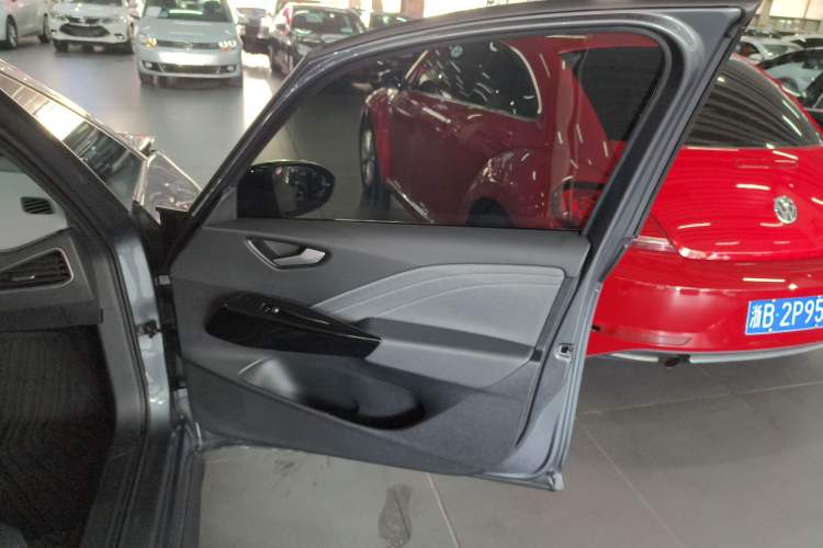 Used Volkswagen ID.3 2023 Pure Smart Edition