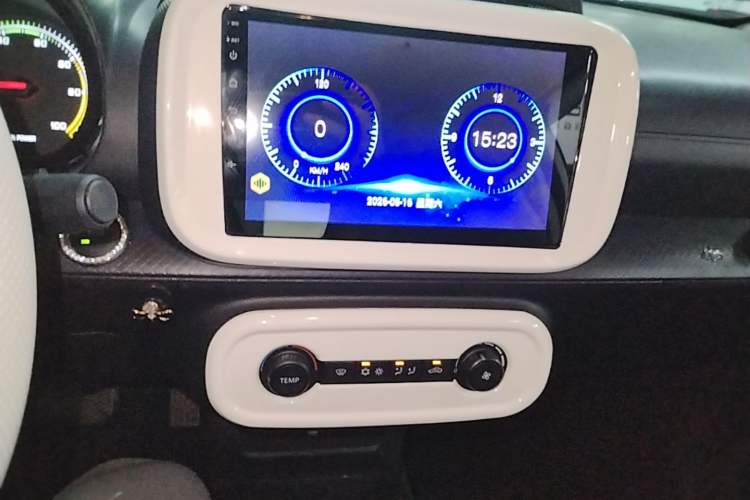 Used Roewe Clever 2022 311km QiQi BoBo Edition
