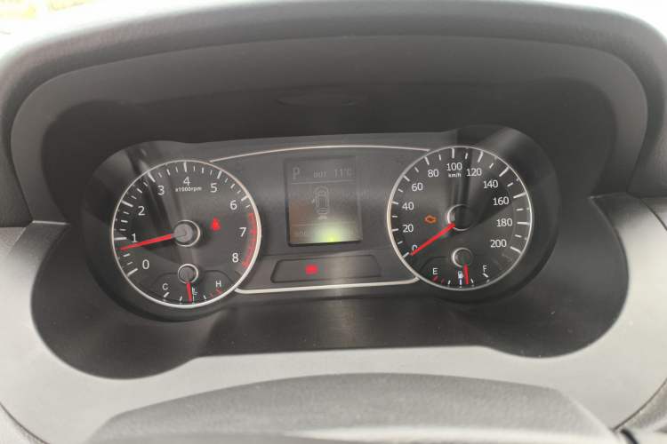 Used Land X7 2015 2.0T Panoramic Prestige Edition
