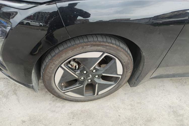 Used Wuling Xingguang 2024 Co-Creation Edition 150 Flagship Model Exterior 4