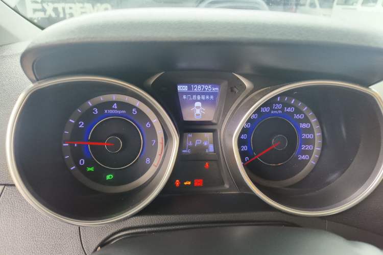 Used Hyundai Elantra (5th Generation / Langdong) 2015 1.6L Automatic Leading Model Instrument Cluster