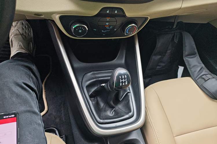 Used Ford Escort 2017 Revised Version 1.5L Manual Comfort Edition
