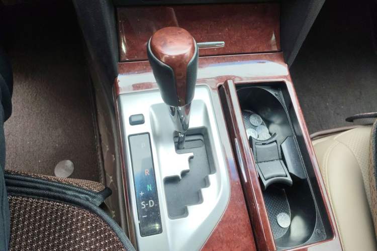 Used Toyota Camry 2013 2.0G Comfort Edition
