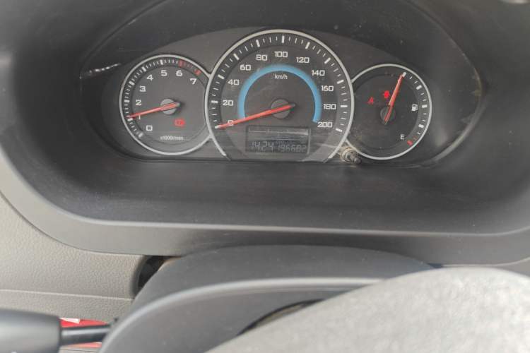 Used Wuling Rongguang V 2018 1.5L Standard Version