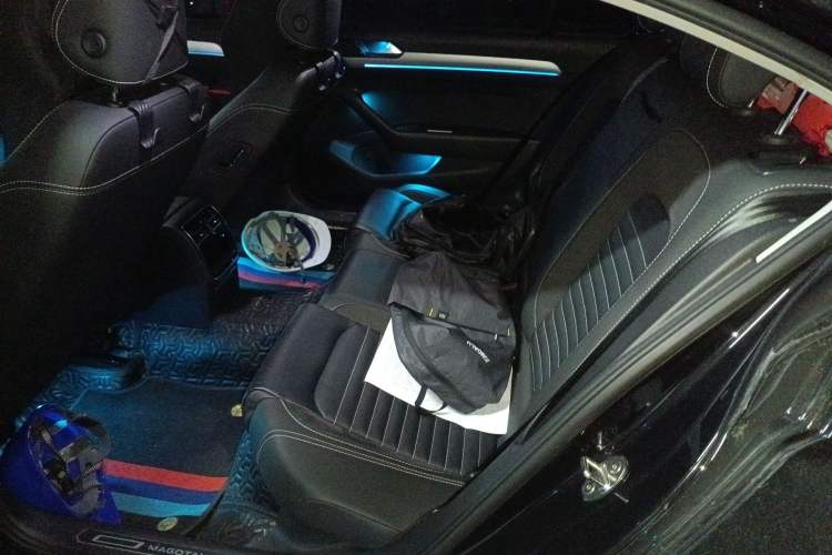 Used Volkswagen Magotan 2020 280TSI DSG Comfort Edition Left Rear Seat