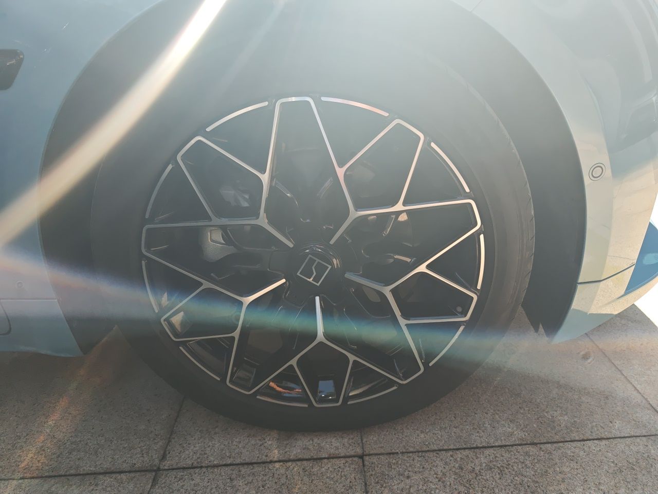Zeekr 001 2025 WE Edition 95 kWh All-Wheel Drive — снимка 8