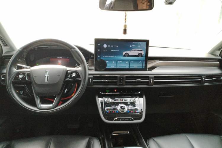 Used Lincoln Corsair 2022 2.0T Two-Wheel Drive Deluxe Edition
