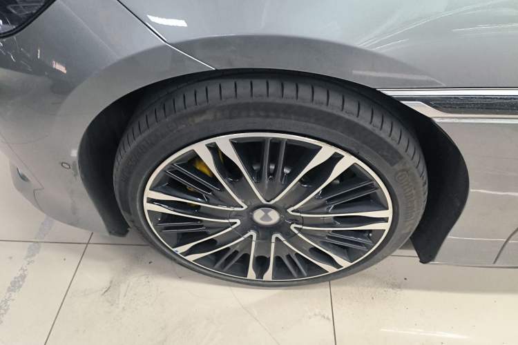 Used Denza Z9GT 2024 1100 Four-Wheel Drive Ultra Version