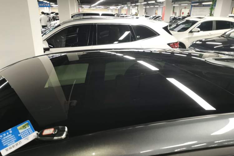 Used CHANGAN UNI-T 2020 1.5T Prestige Version Roof