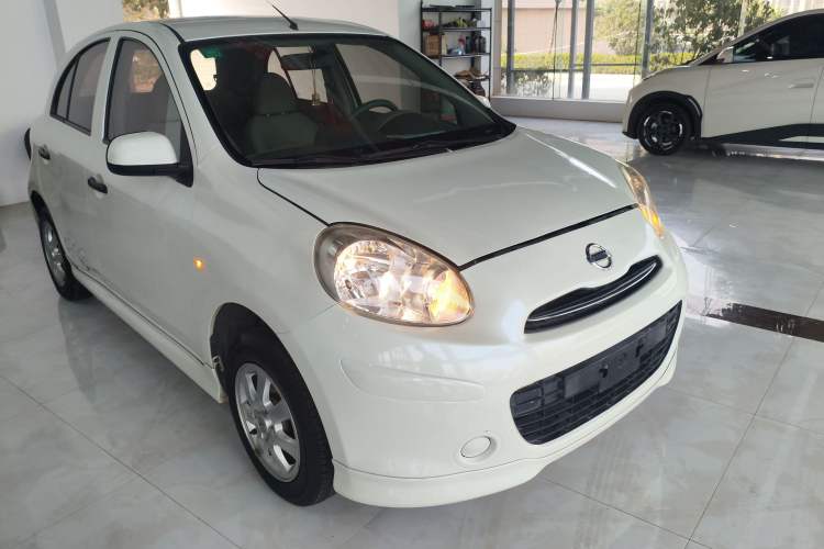 Used Nissan March 2010 1.5L Automatic Easy-Style Version
