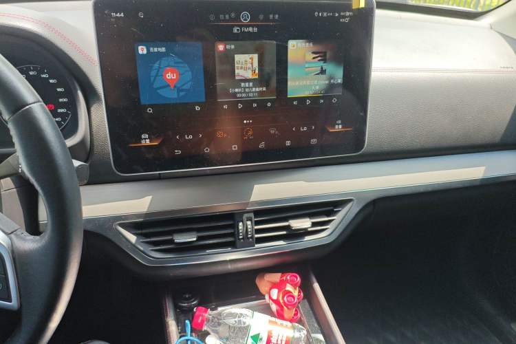 Used BYD Tang New Energy 2020 DM 2.0T Dual-Engine All-Wheel Drive Prestige 7-Seater China VI Standard