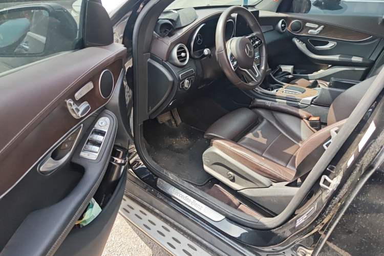 Used Mercedes-Benz GLC 2020 Facelift GLC 260 L 4MATIC Luxury Edition