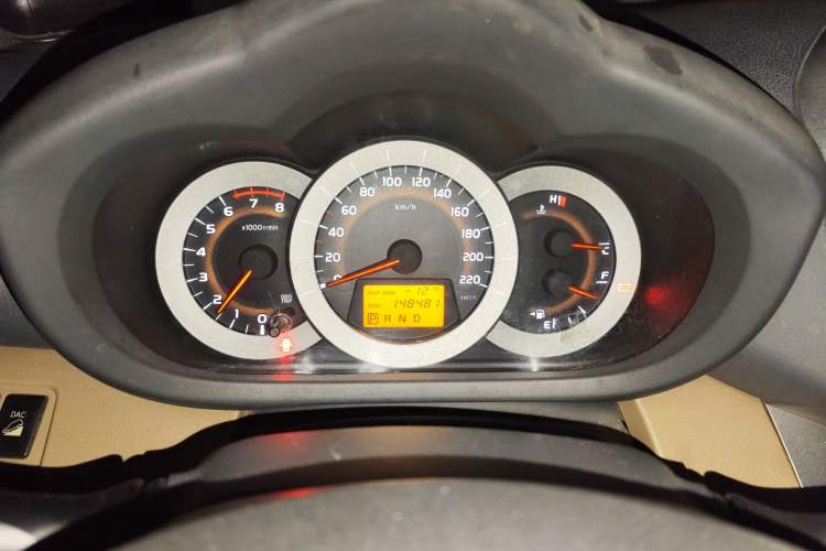 Used Toyota RAV4 2011 2.0L Automatic Luxury Edition
