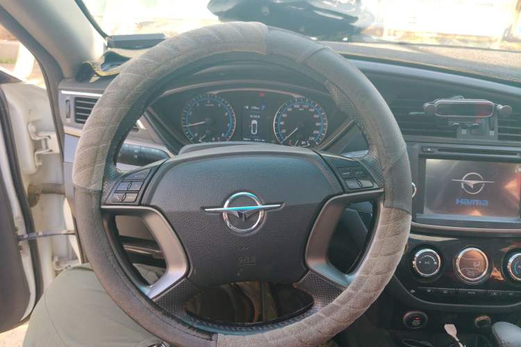 Used Haima M6 2017 1.5T CVT Luxury Model Steering Wheel