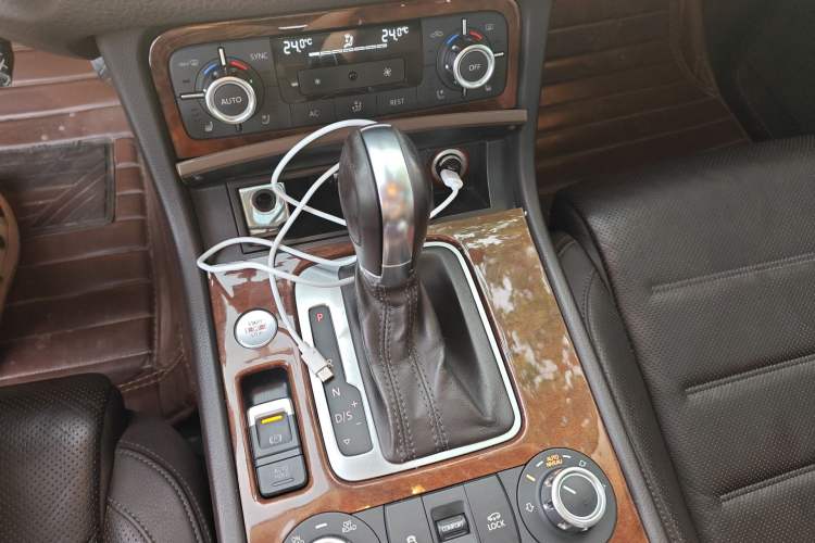 Used Volkswagen Touareg 2011 3.0 TSI Luxury Edition
