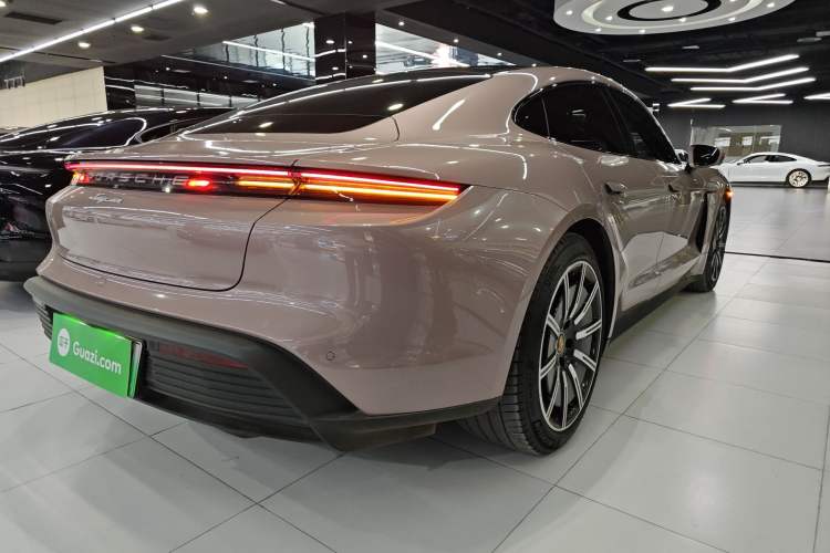 Used Porsche Taycan 2022 Taycan