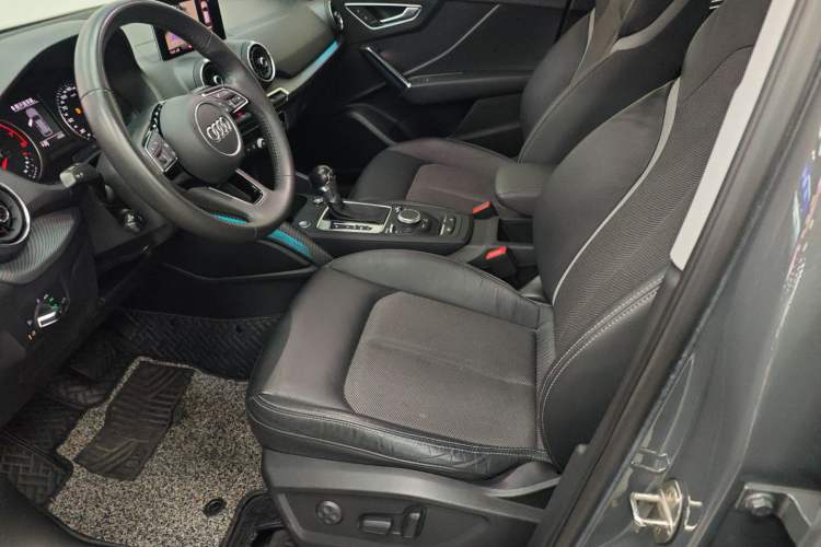 Used Audi Q2L 2021 35 TFSI Fashion Dynamic Model
