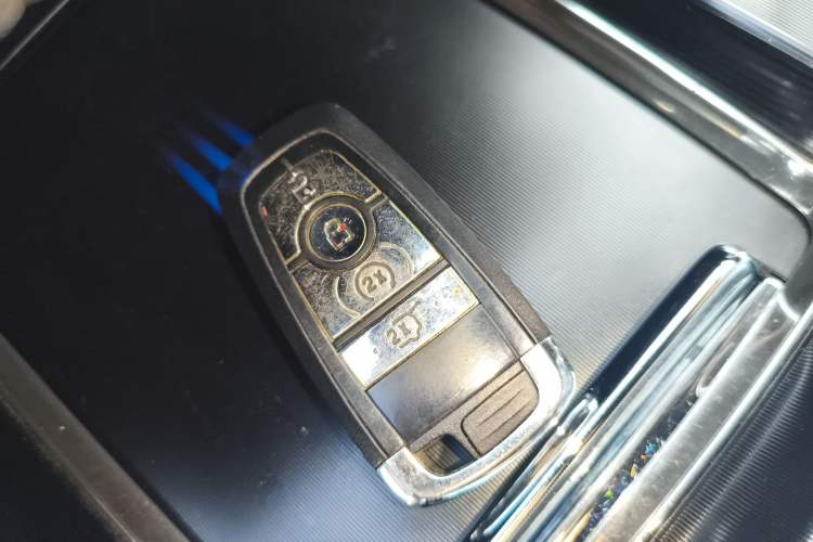 Used Lincoln Corsair 2020 2.0T Two-Wheel Drive Luxury Edition