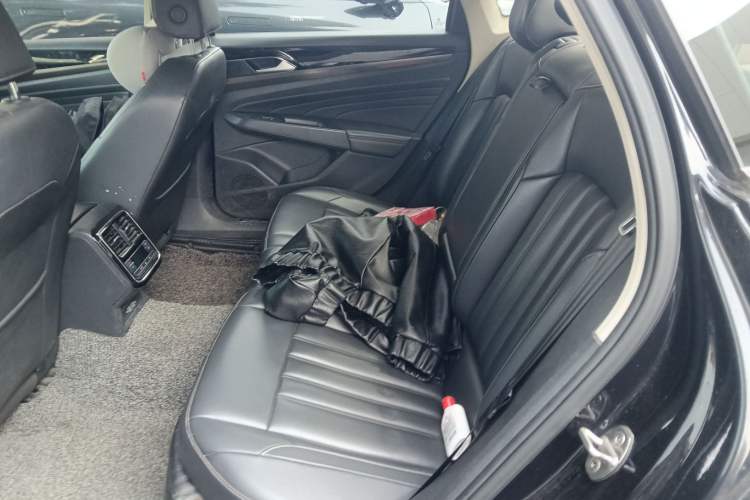 Used Volkswagen Passat New Energy 2019 430 PHEV Hybrid Elite Edition Left Rear Seat