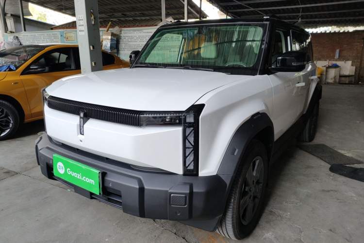 Used iCAR 03 2024 401km Range Two-Wheel Drive Standard Yuechao Version