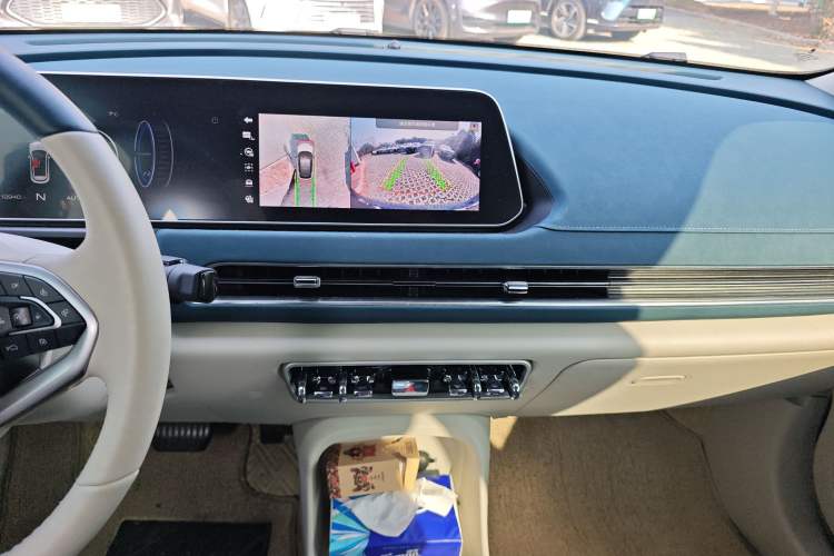 Used ORA Good Cat 2021 400km Standard Range Venus Edition Lithium Iron Phosphate Audio And AC Panel