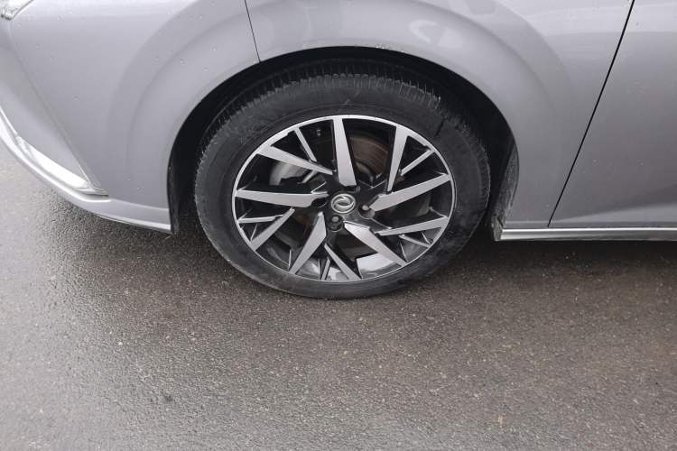 Used Dongfeng Aeolus Yixuan 2020 230T Automatic Advanced Edition