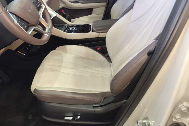 Used BYD Song PLUS New Energy 2025 DM-i 112KM Prestige Model