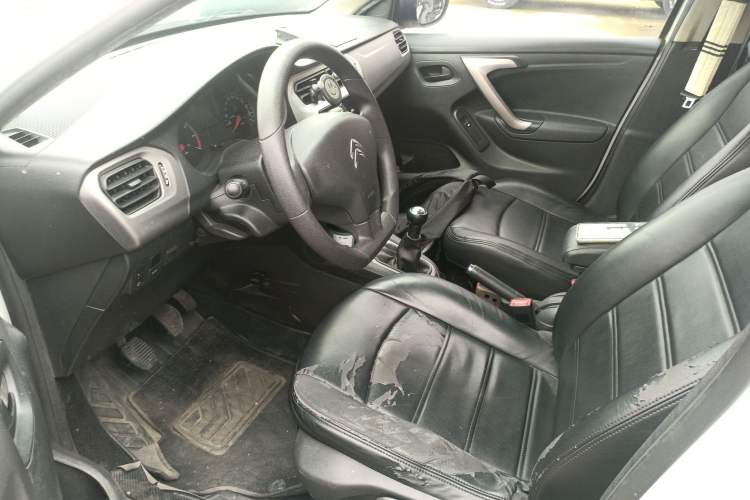 Used Citroen Elysee 2018 Revised Version 1.6L Manual Fashion Edition Left Front Seat