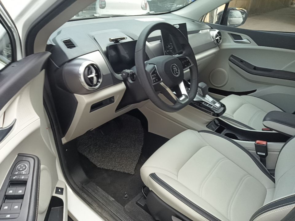 BYD Yuan Pro 2021 401 km Luxury Version — снимка 18