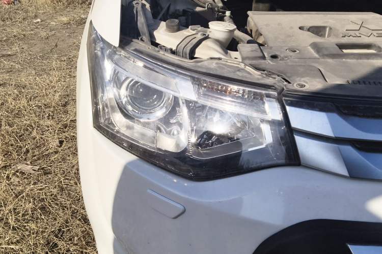 Used Mitsubishi Outlander 2014 2.4L 4x4 Deluxe Value Edition 5 Seats