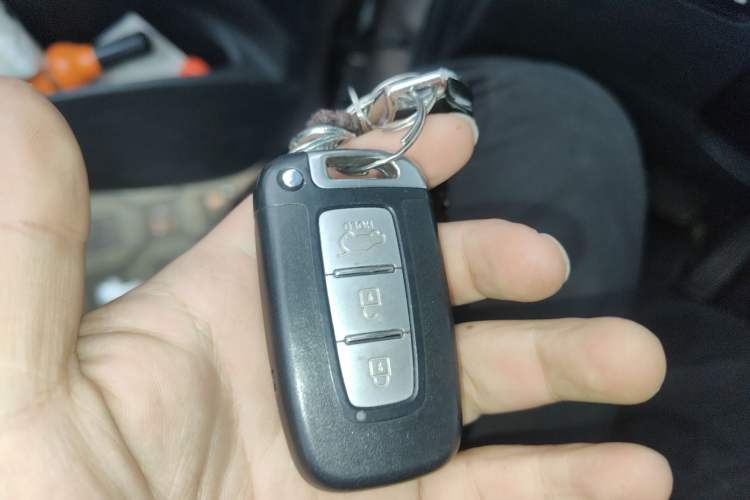 Used Hyundai ix35 2012 2.0L Automatic Two-Wheel Drive Elite Edition GLS
