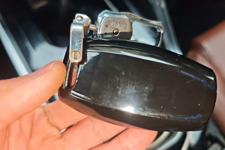 Used Haval H6 2017 Red Label 2.0T Automatic Two-Wheel Drive ZhiShang Model
