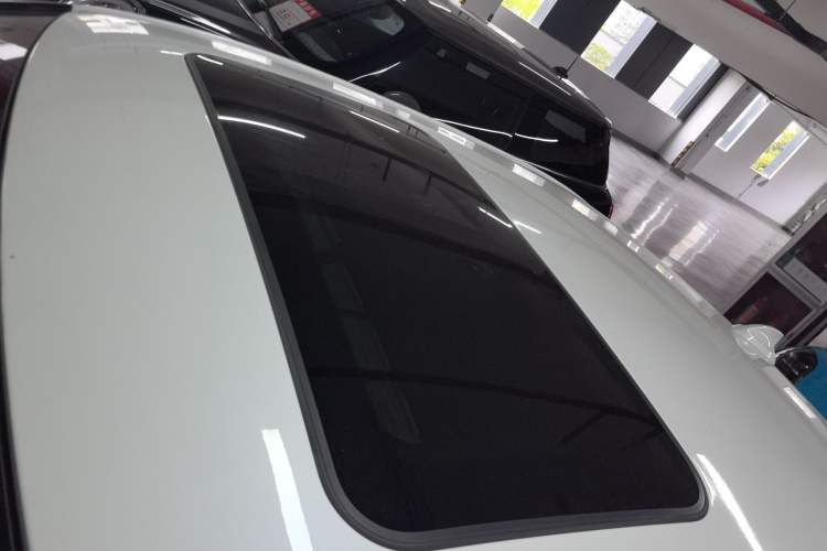 Used BMW 3 Series 2018 320Li Fashion Model
