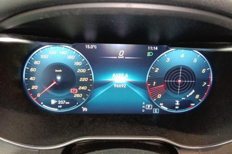 Used Mercedes-Benz GLC 2020 Facelift GLC 260 L 4MATIC Luxury Edition Instrument Cluster