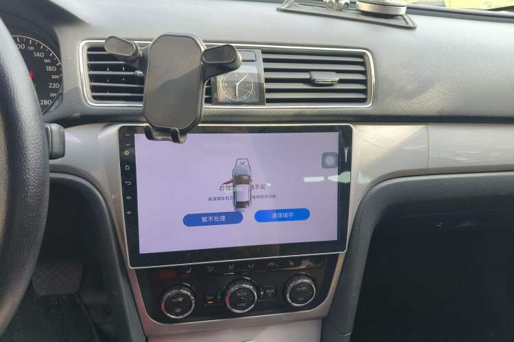 Used Volkswagen Passat 2013 1.8TSI DSG Prestige Edition
