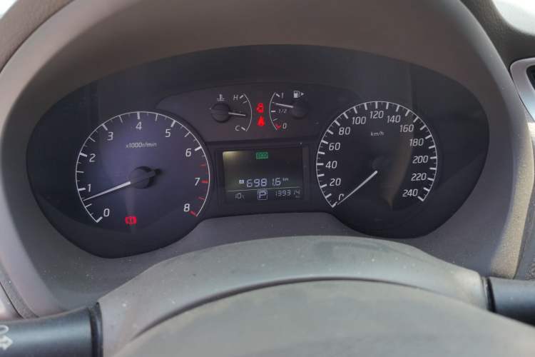 Used Nissan Sylphy 2014 1.6XV CVT Deluxe Edition